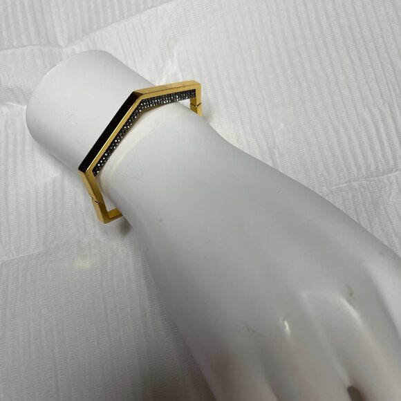 NWOT Botkier 18K Gold Plated INSIDE OUT Bracelet - Picture 8 of 10